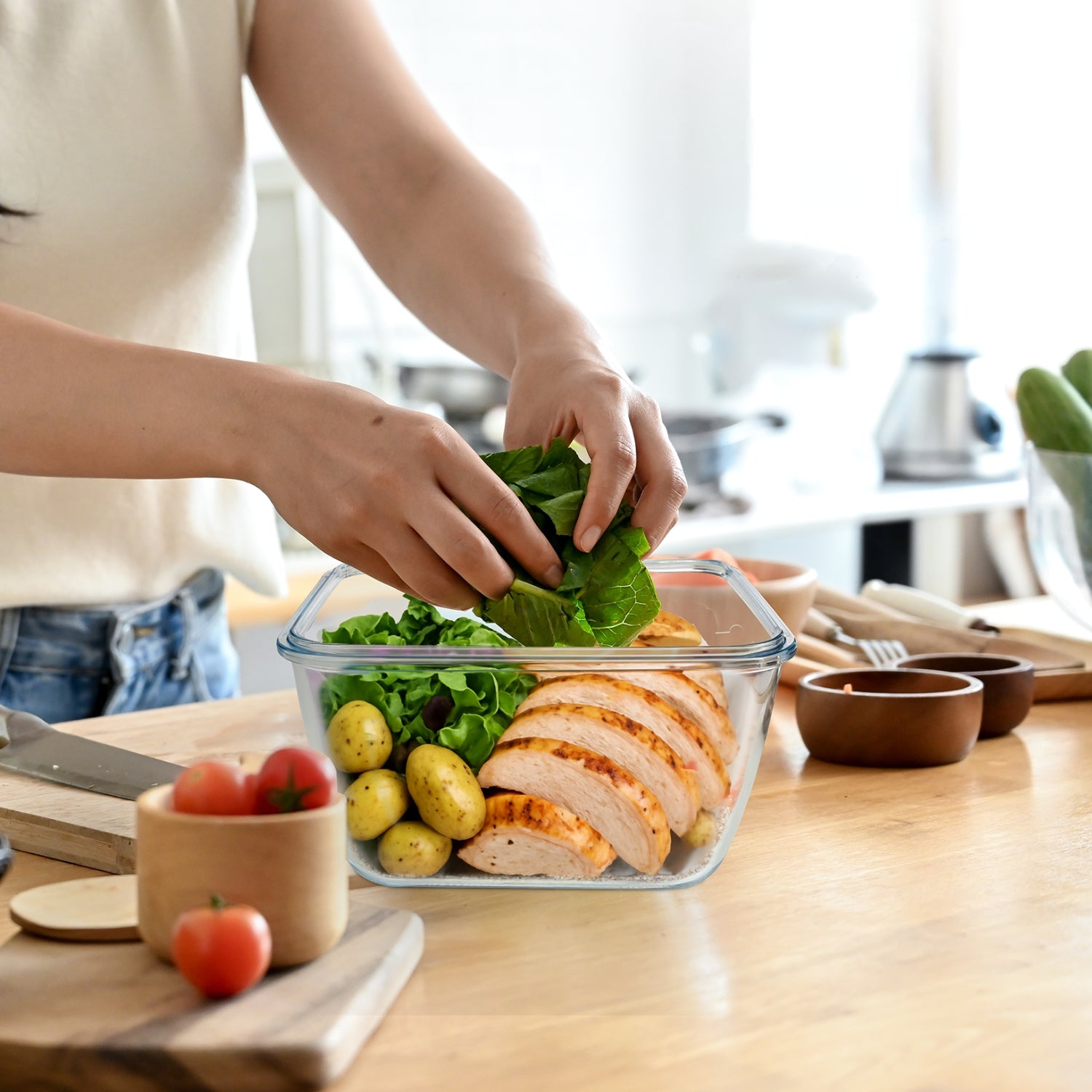 3900ml Large Glass Food Storage Container with Airtight Lid